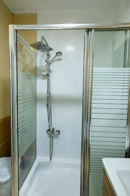 3-Bedroom Apartment With Balcony Istanbul